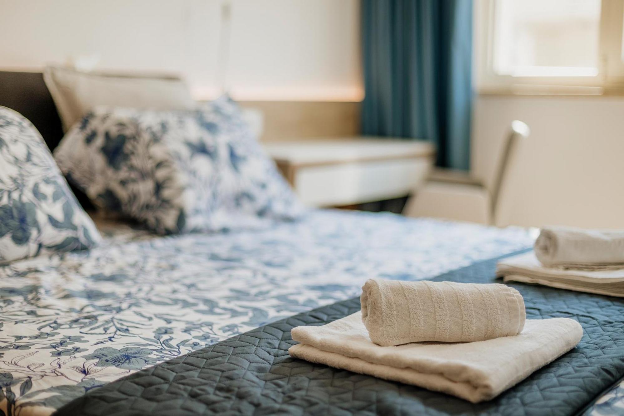 Supreme Apartment Bliss Umag Ngoại thất bức ảnh